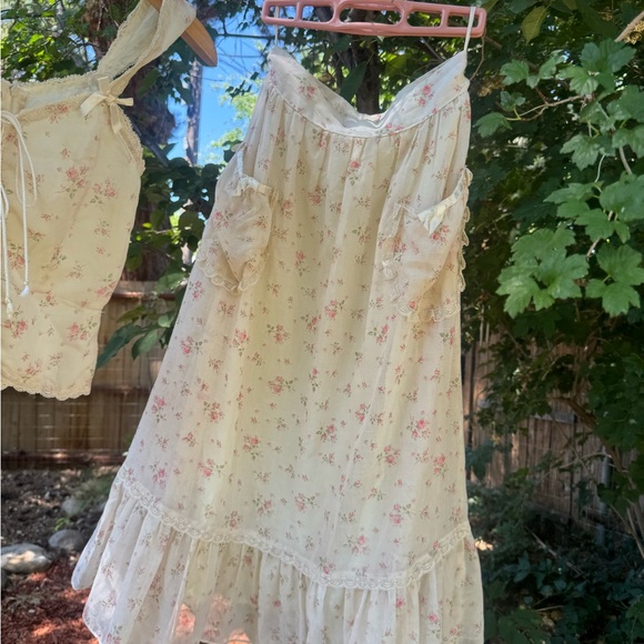 Gunne Sax Floral Cream Skirt / Tank Set Rare find - Picture 5 of 16